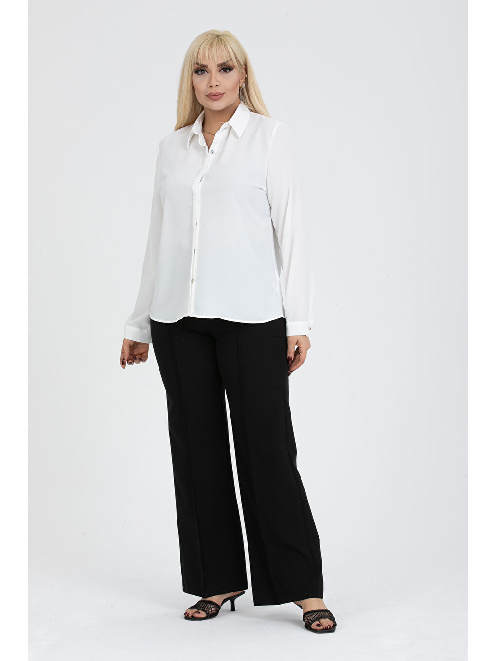 Beyaz Jessica Büyük Beden Gömlek-3