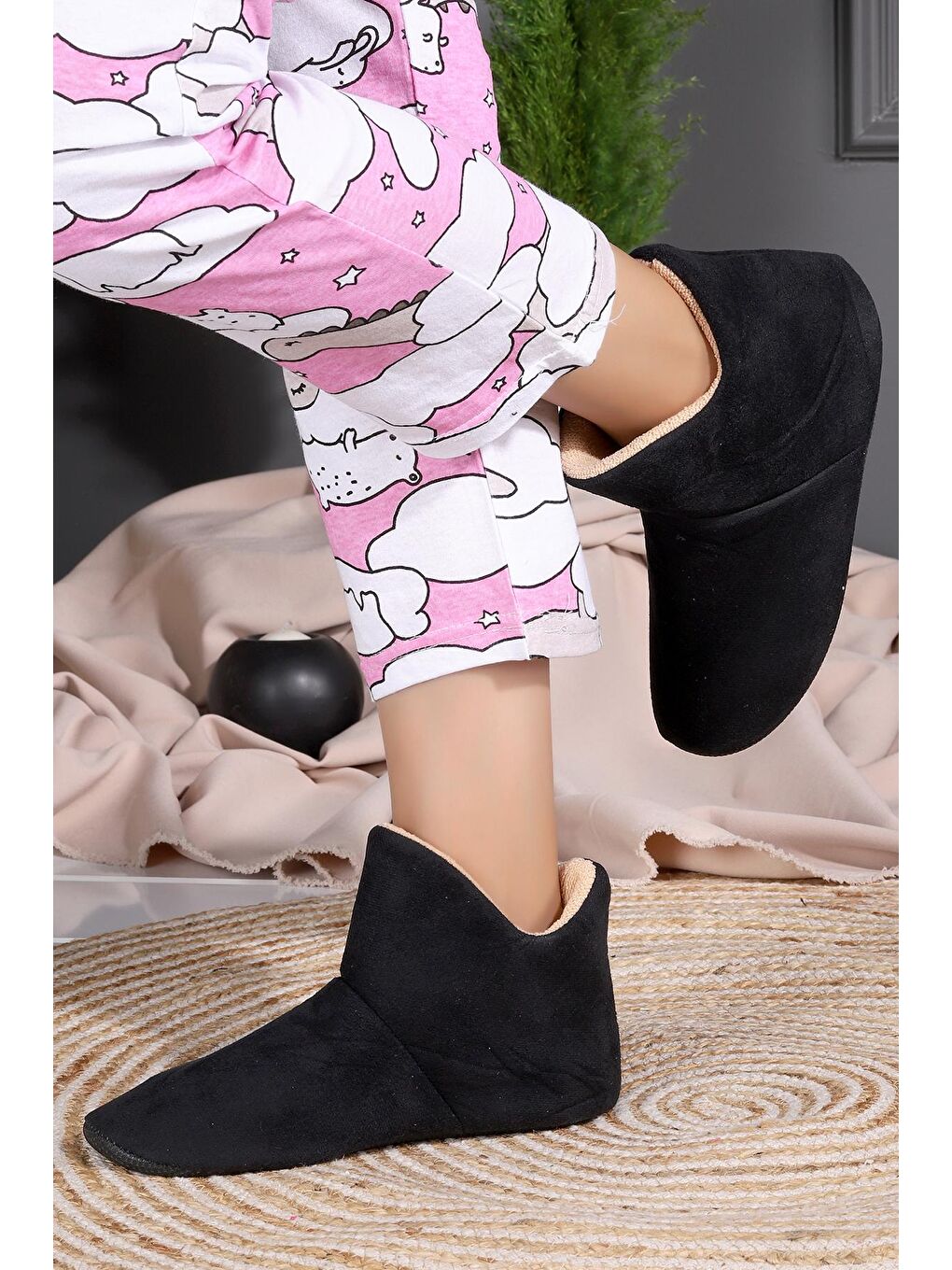 Siyah 001 Kadın Ev Botu Panduf Ev Terliği-1