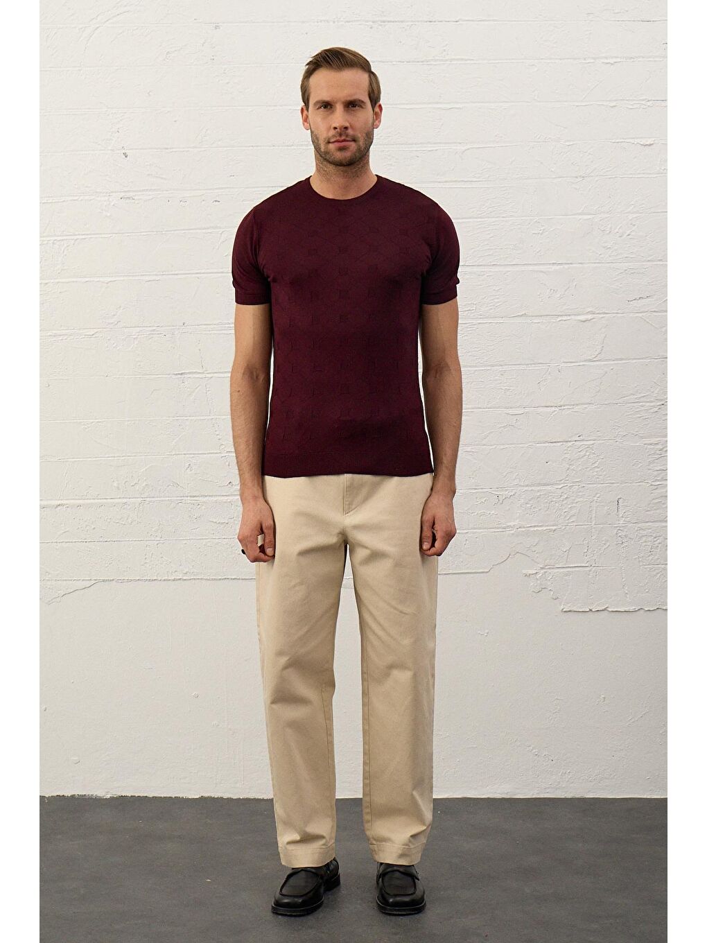 Erkek Kare Desenli Slim-Fit Yazlık Triko Tişört  Bordo-3