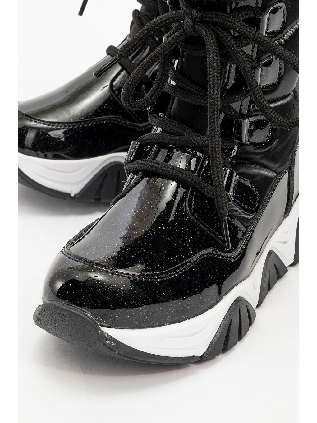 Kız Çocuk Siyah Simli Rugan Deri Suya Dayanıklı Günlük Bot-1