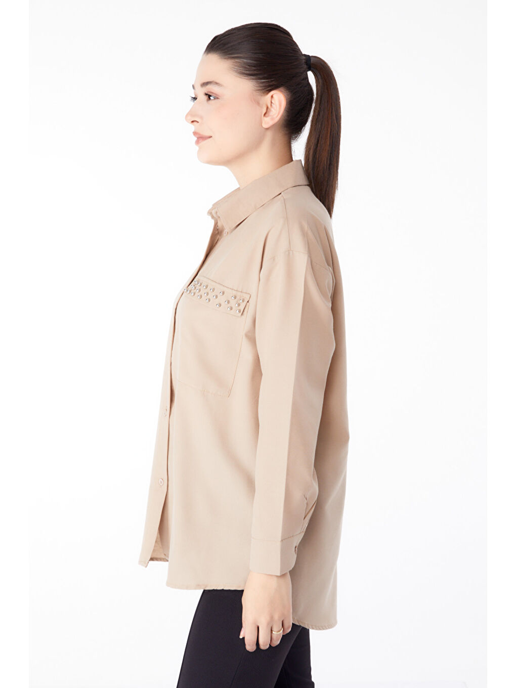 Bej Gömlek Yaka Kadın Vizon Taş Detaylı Gömlek - 13194-3