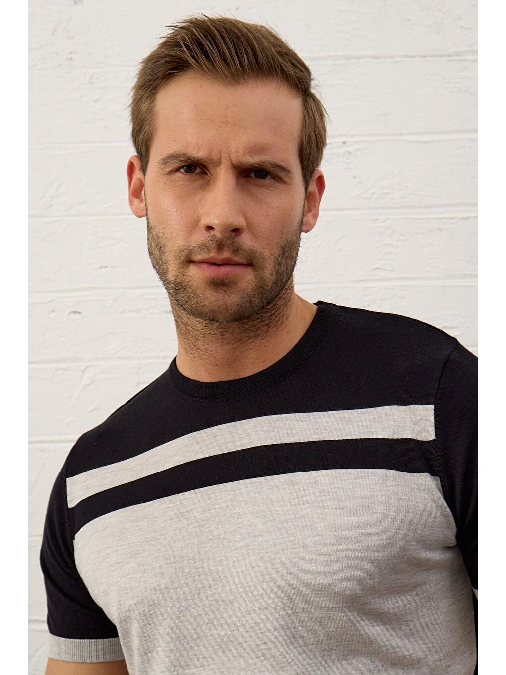 Erkek Renkli Slim-Fit Yazlık Triko Tişört Koyu Lacivert-1