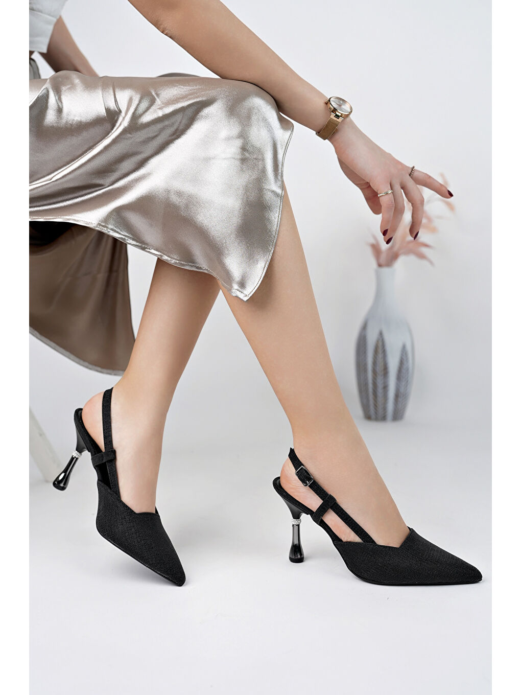 Siyah JESİ Sivri Burun Arkası Açık Günlük Klasik Kadın Topuklu Ayakkabı-4