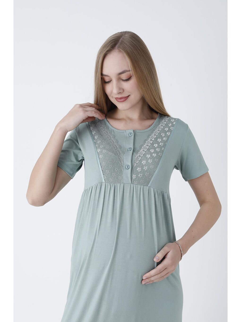 Yeşil Sabahlıklı Dantel Detaylı Önden Düğmeli Hamile ve Lohusa Gecelik Takımı-6