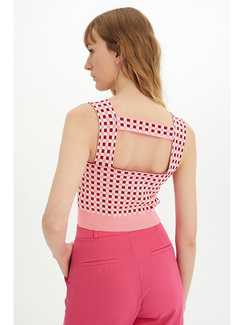 Neon Pembe Dama Desenli Sırt Dekolteli Triko Atlet-3