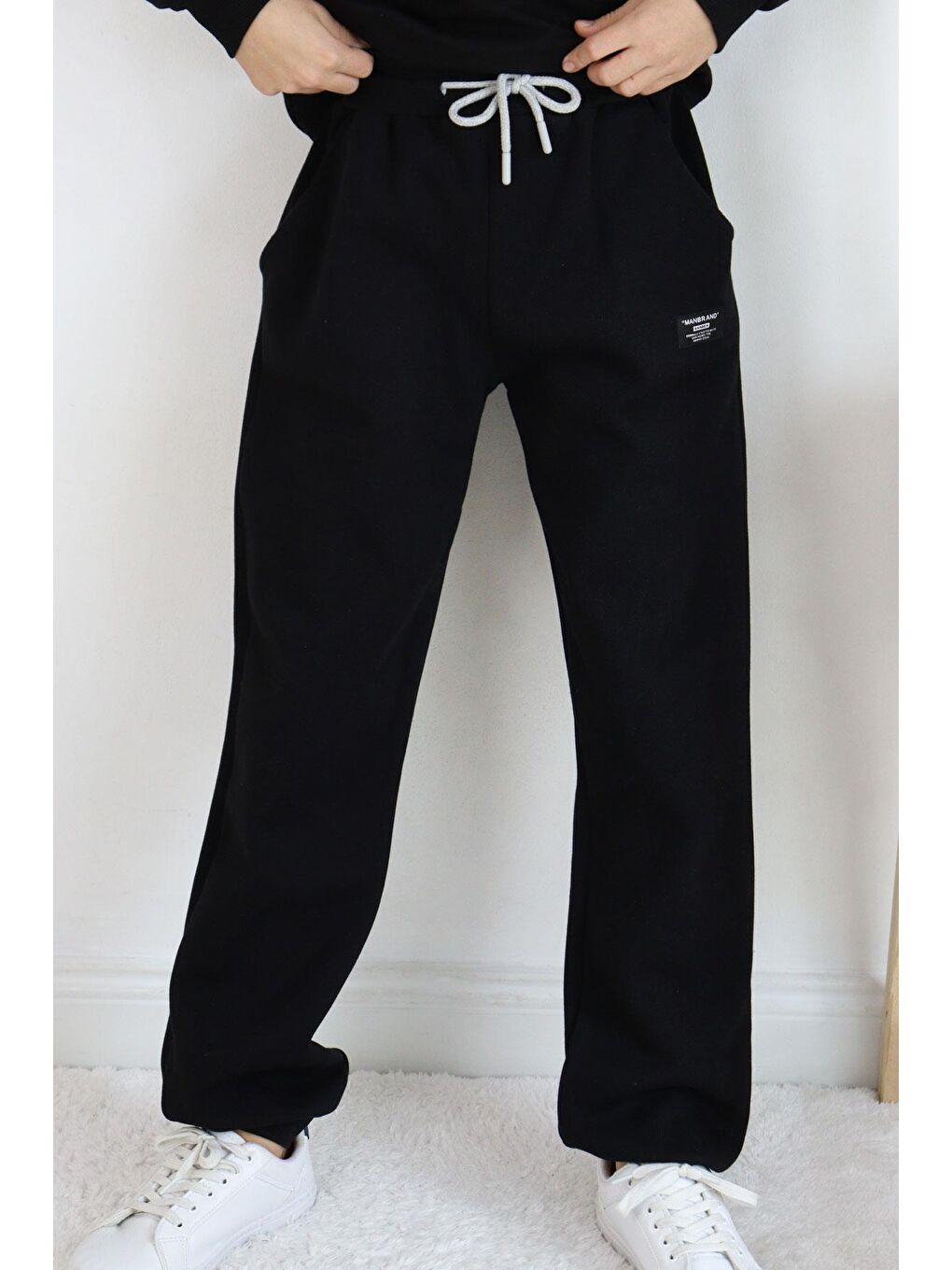 Erkek Çocuk Alt Bağcıklı Yazı Armalı Cepli Siyah (11 Yaş)