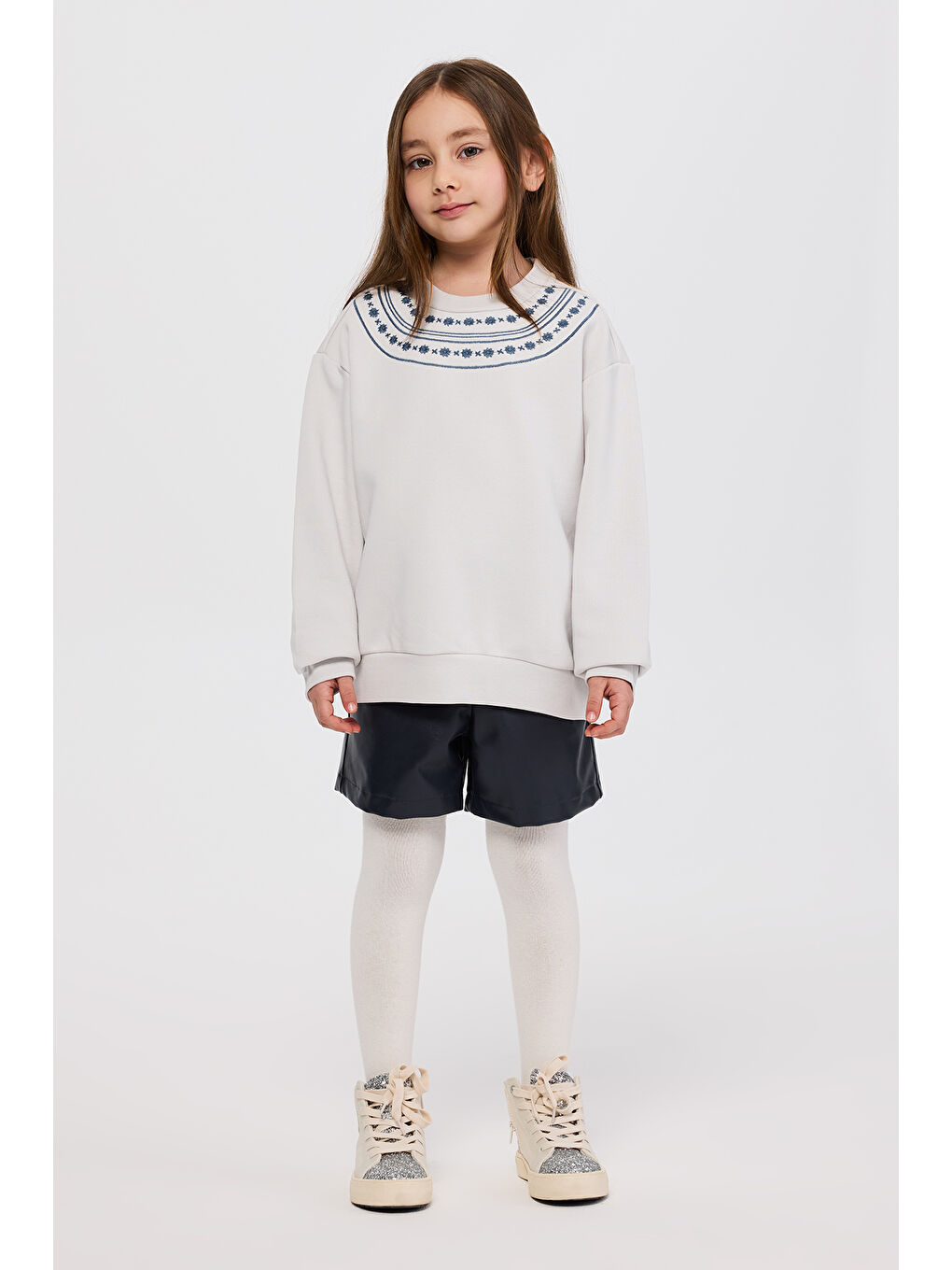 Kız Çocuk Nakışlı Gri Sweatshirt