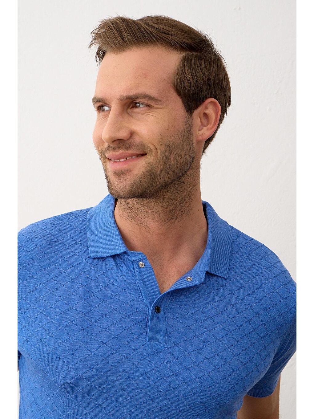 Mavi Erkek Yumuşak Dokulu Slim-Fit Polo Yaka İnce Triko Tişört Saks-5