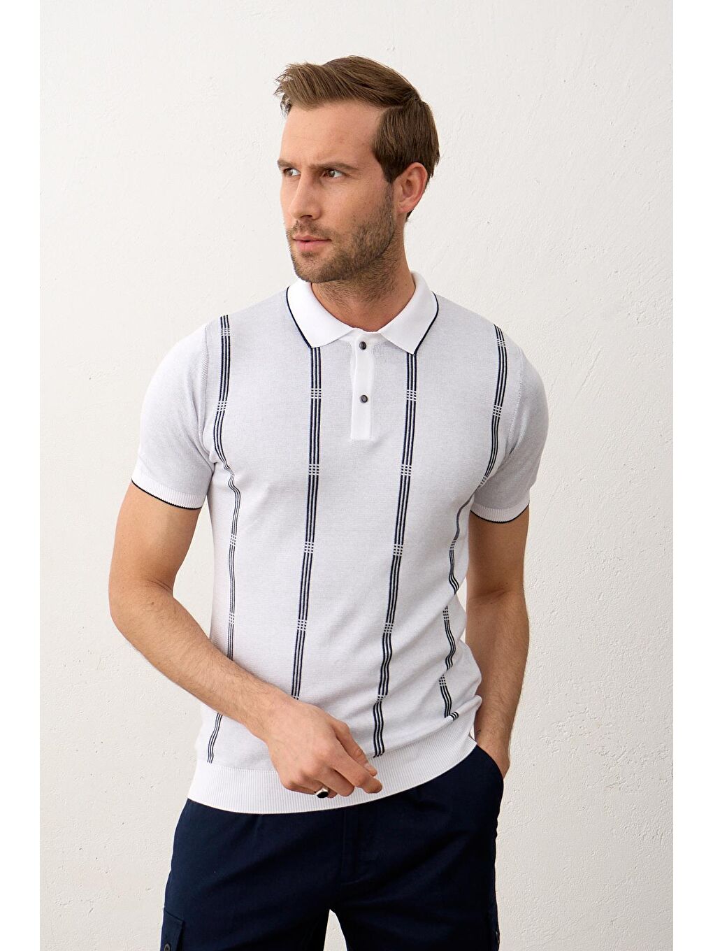 Danger Beyaz Slim-Fit Polo Yaka  İnce Triko Erkek Tişört