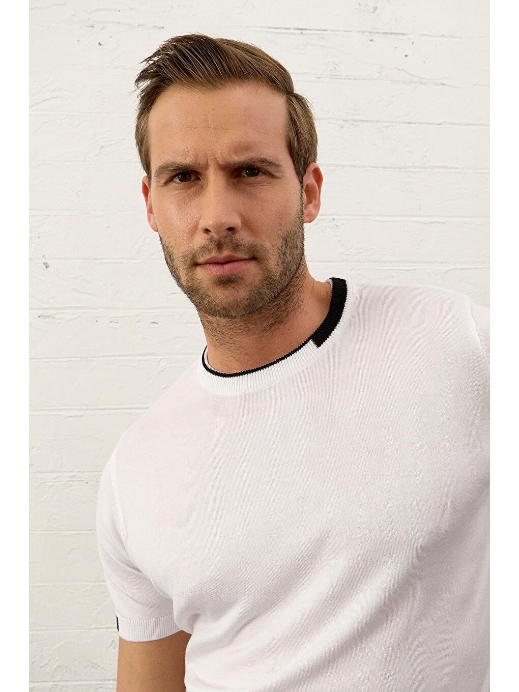 Erkek Garnili Slim-Fit Yazlık Triko Tişört Beyaz-6