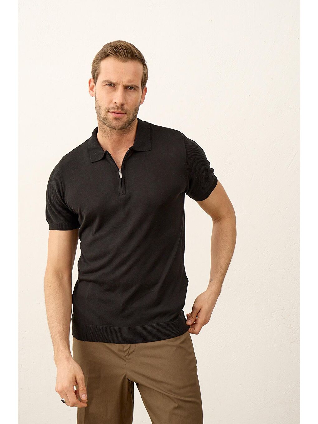 Danger Erkek Basic Slim-Fit Polo Yaka Yazlık Triko Tişört Siyah