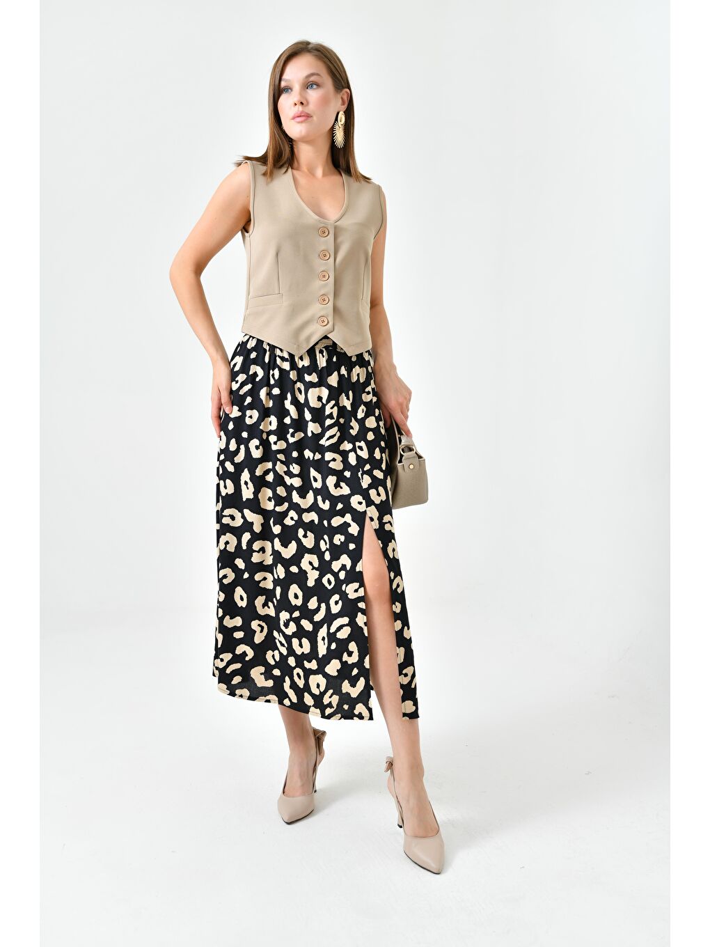 Siyah Kadın A Kesim Beli Lastikli Desenli Yırtmaçlı Midi Dokuma Etek - Viskon