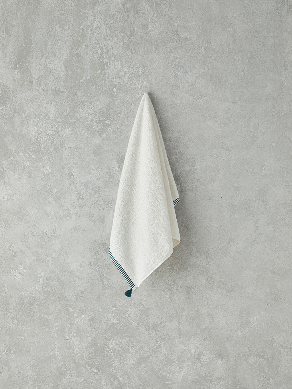 Lila Colorful Lines Pamuklu Yüz Havlusu 50x80 cm Ekru - Yeşil