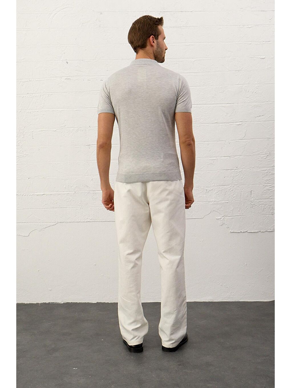 Gri Erkek Fermuarlı Slim-Fit Yazlık Triko Tişört-1