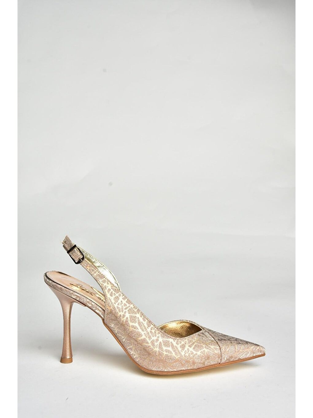 Sarı U2462295 Altın Kadın Topuklu Ayakkabı