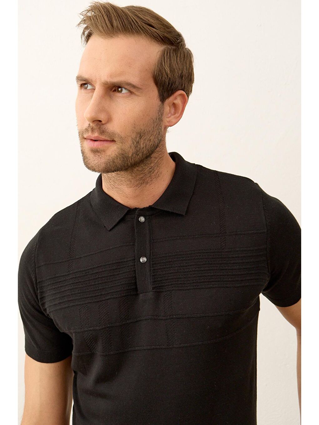 Siyah Erkek Çizgi Desenli Slim-Fit Kalıp Yazlık Triko Tişört-6