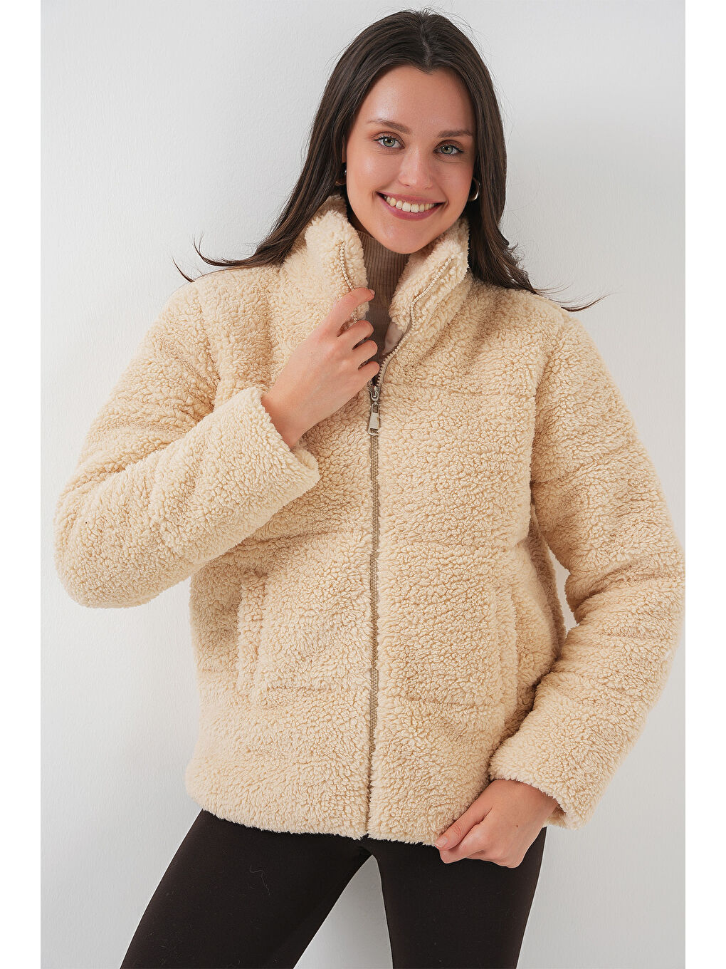 Ekru 5178 Astarlı Pelüş Mont   Krem-2