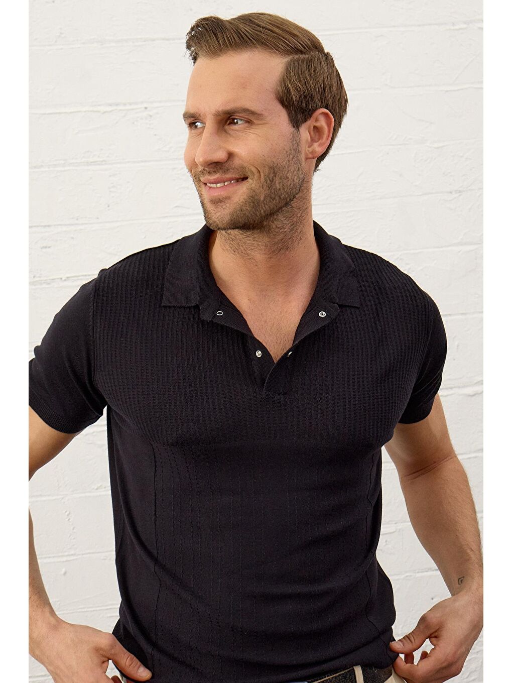 Erkek Slim-Fit Yazlık Triko Tişört Koyu Lacivert-1