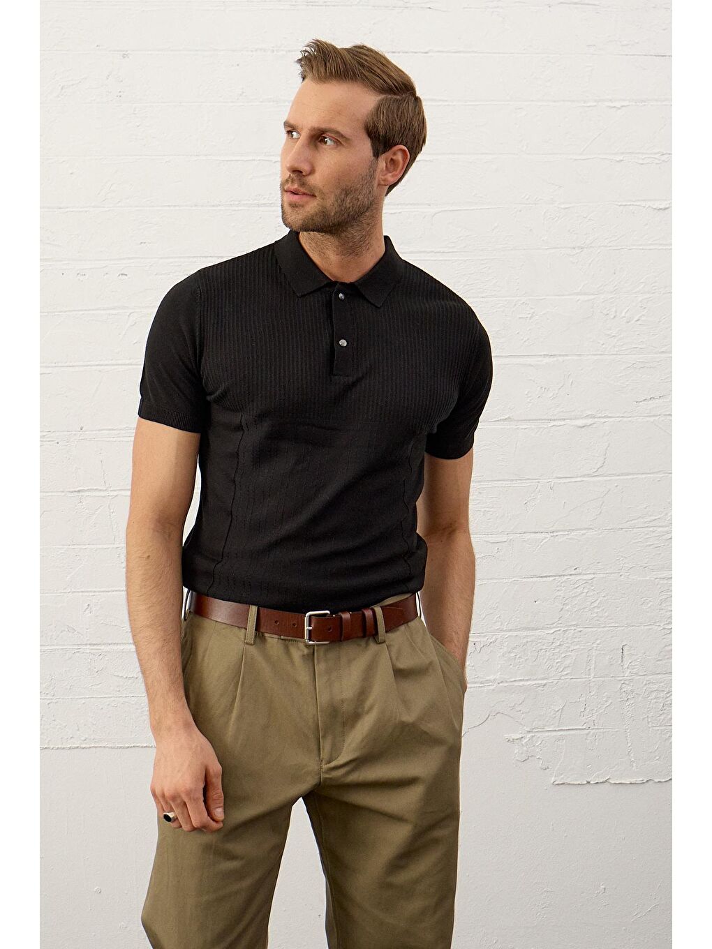 Erkek Slim-Fit Yazlık Triko Tişört Siyah-2