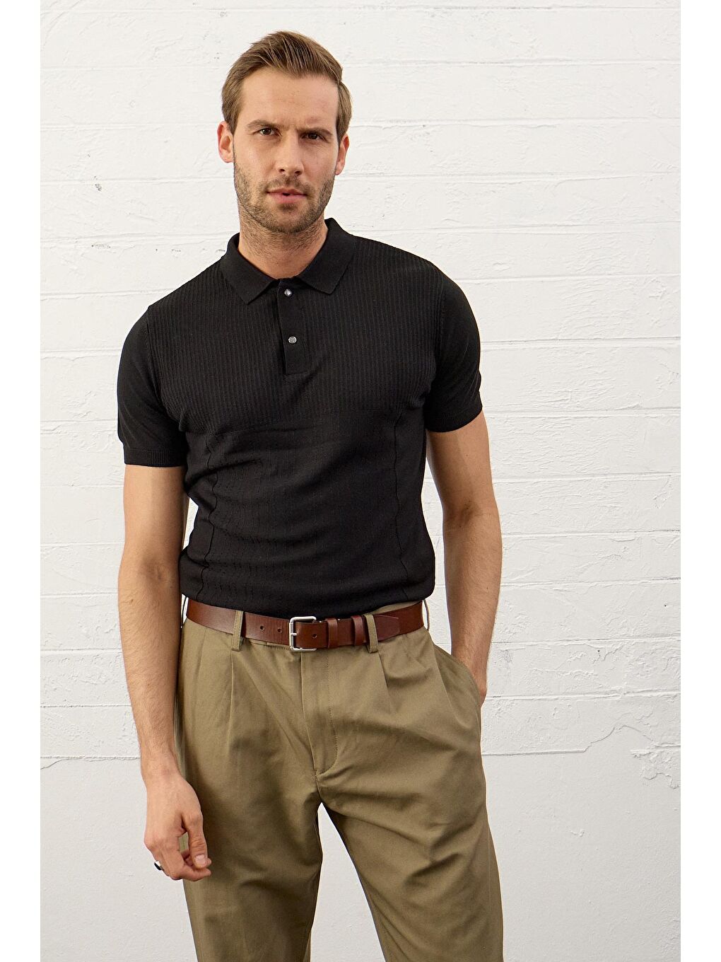 Erkek Slim-Fit Yazlık Triko Tişört Siyah-3