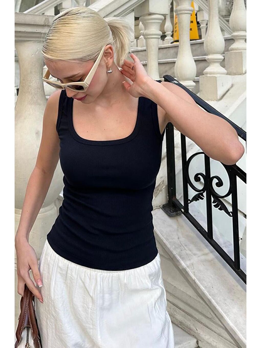 Siyah Fitilli Görünümlü Askılı Basic Atlet Mg2057-2