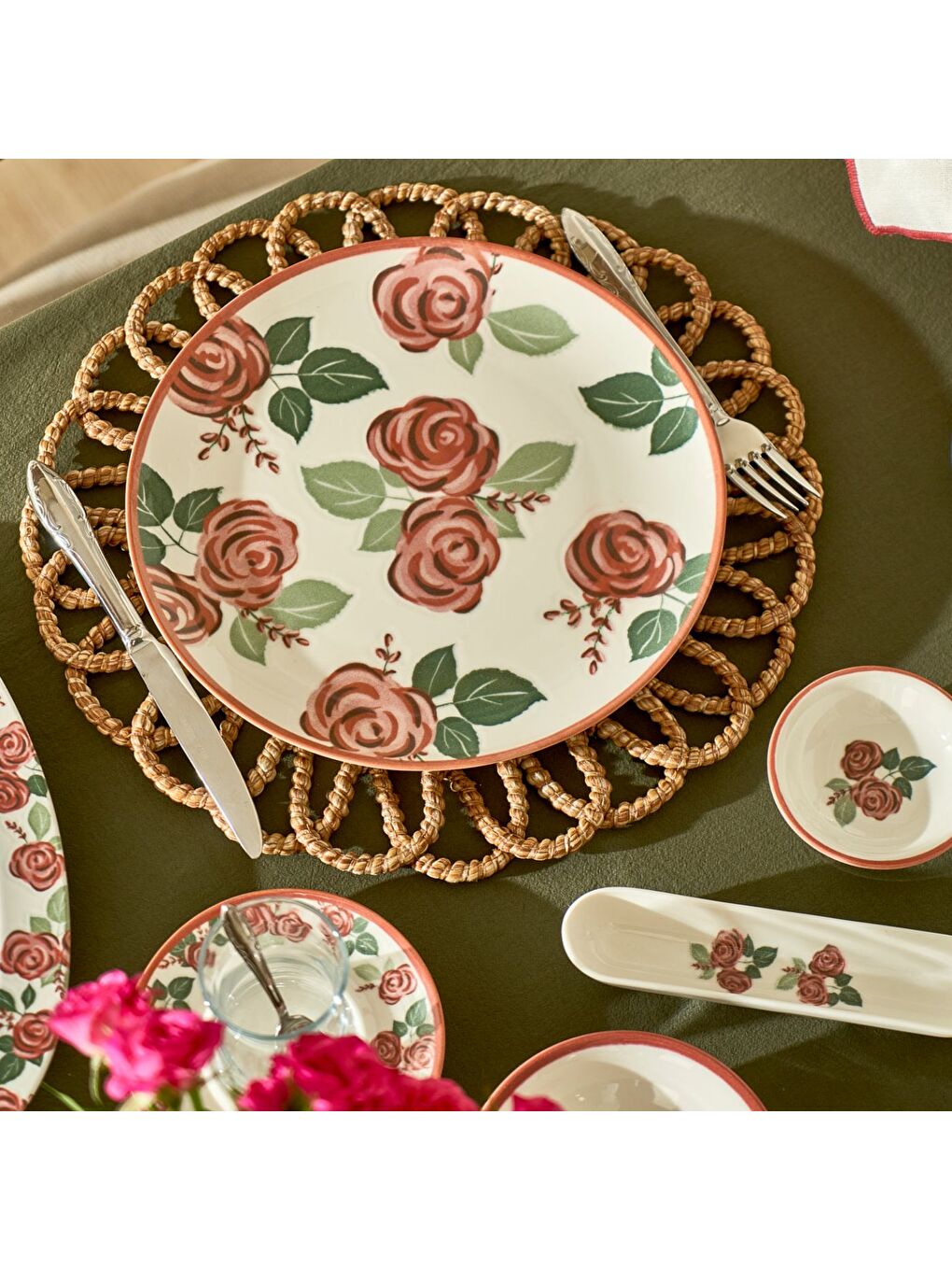Karışık Rose Porselen 26 Parça 6 Kişilik Kahvaltı Takımı-2