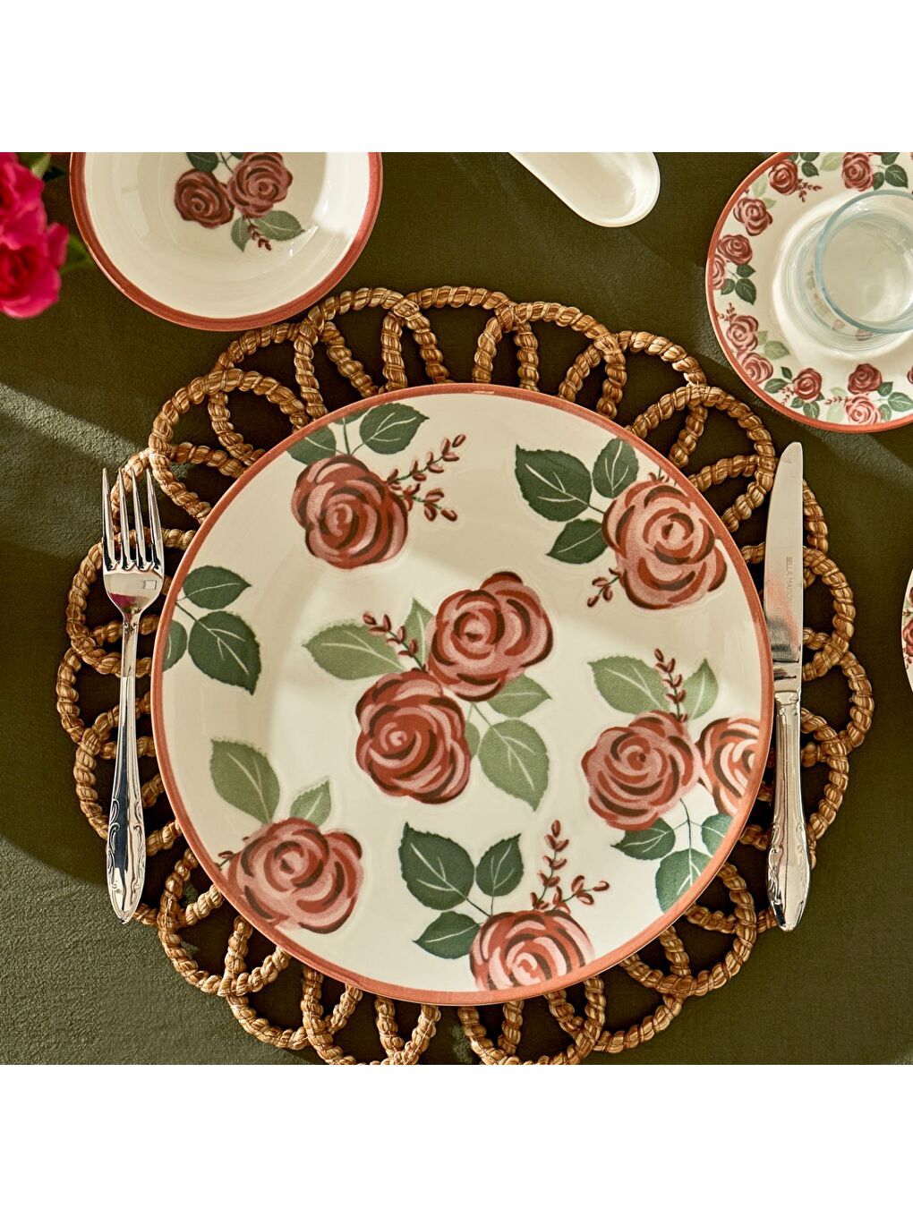 Karışık Rose Porselen 26 Parça 6 Kişilik Kahvaltı Takımı-3