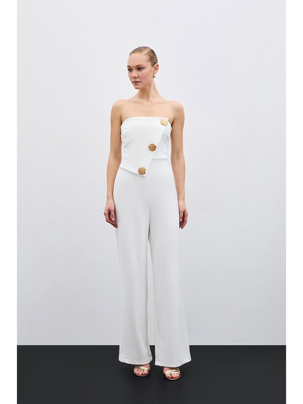 Aksesuarlı Straplez Tulum - Ekru