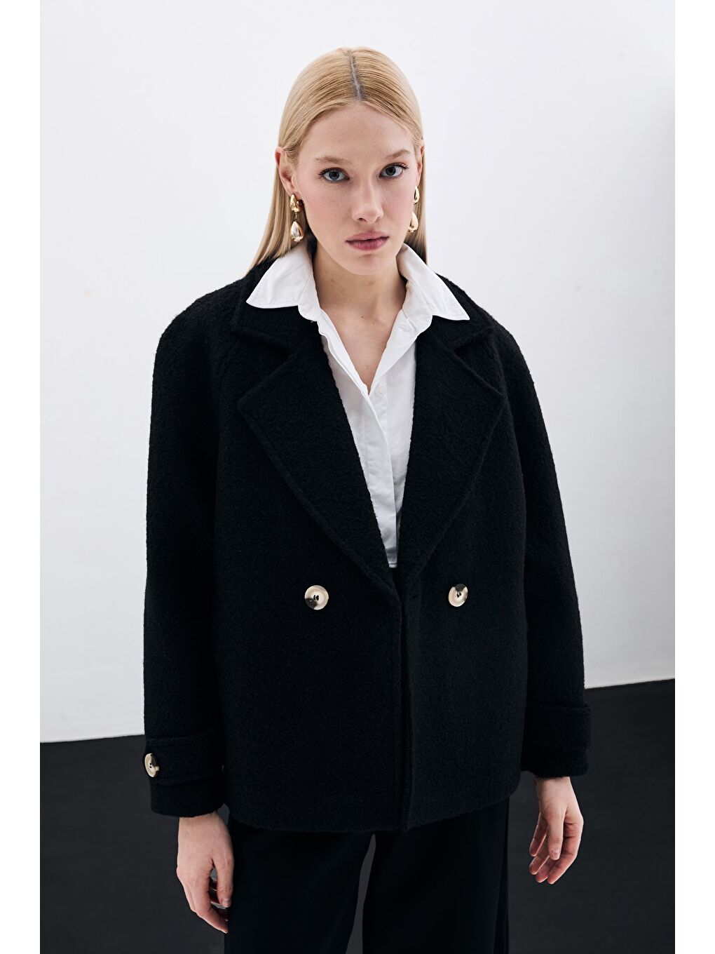 Buklet Kısa Kaban - Siyah-2