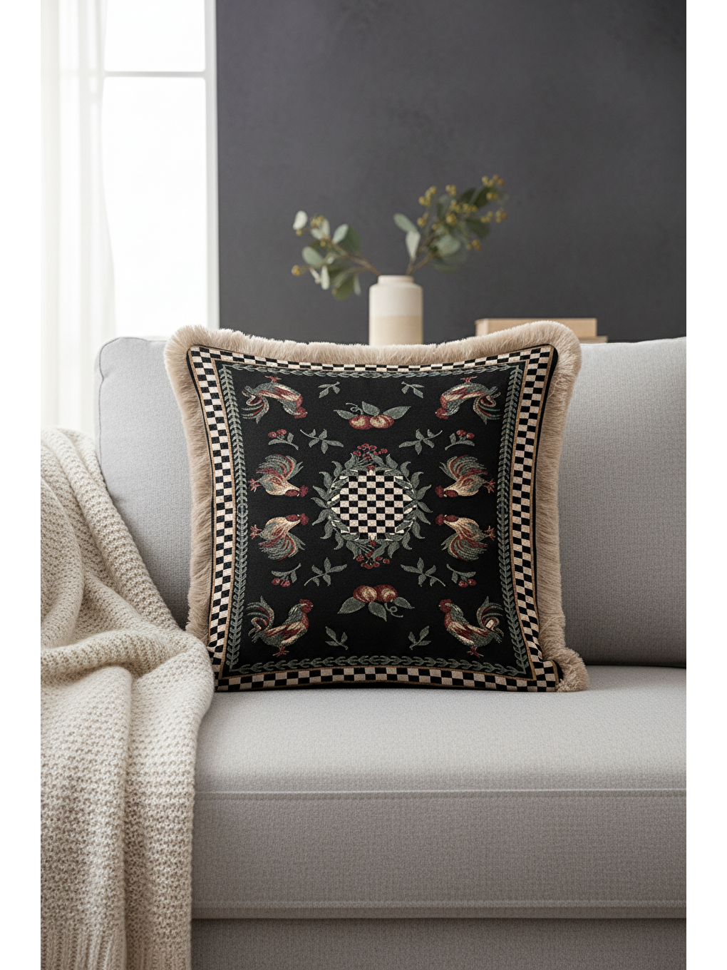 Karışık Lüks Tavuskuşu Motifli Saçaklı Yastık Kılıfı - Vintage Siyah Altın Renkli Püsküllü Kırlent Kılıfı-1