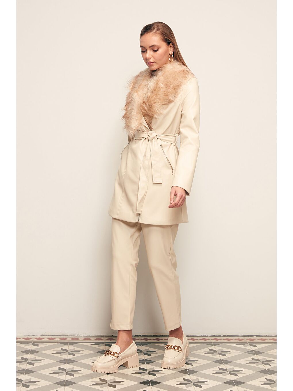 Bej Pileli Deri Pantolon - Taş-1