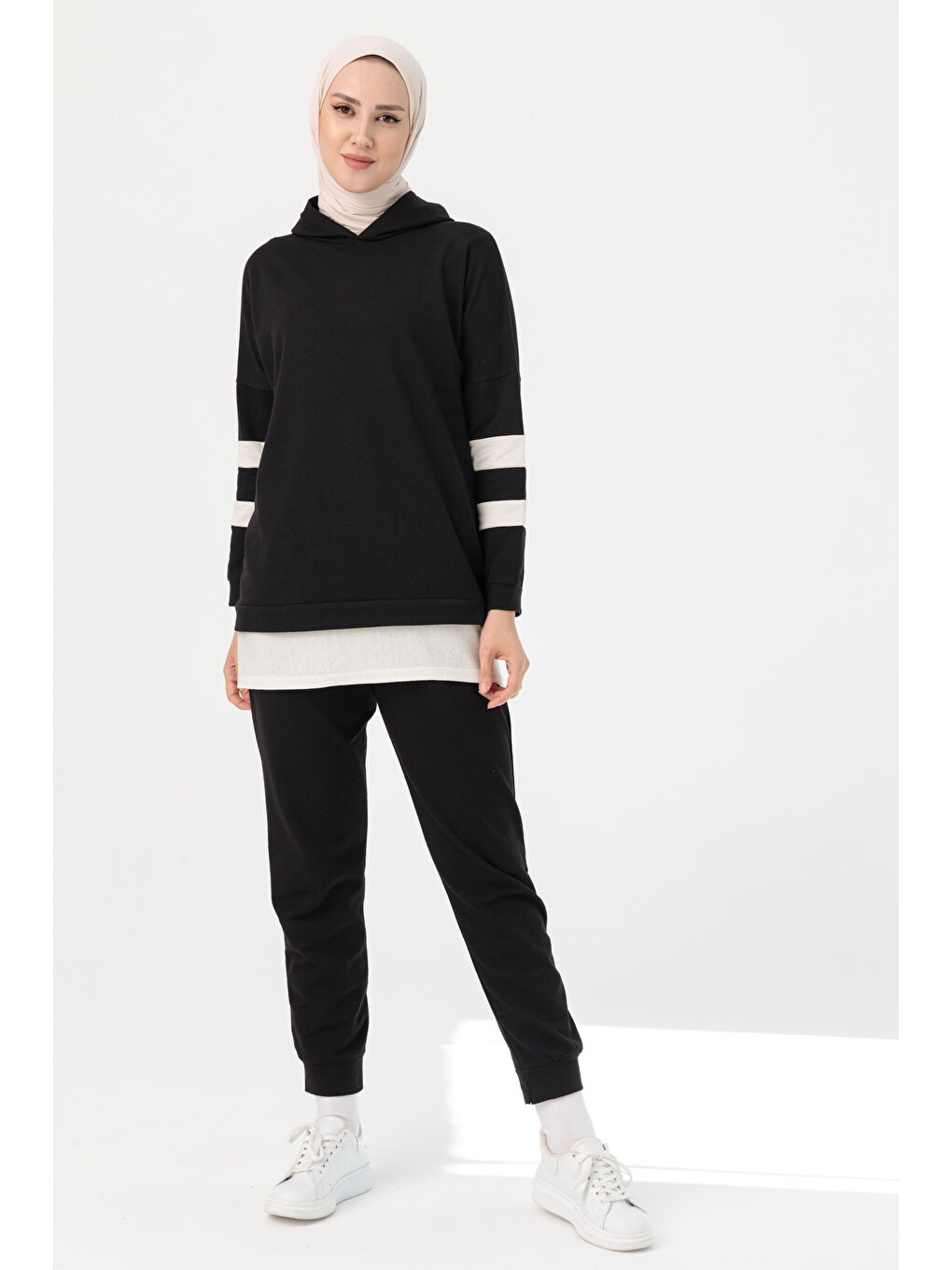 Kapüşonlu Yaka Kadın Siyah Tunik Pantolon - 3024