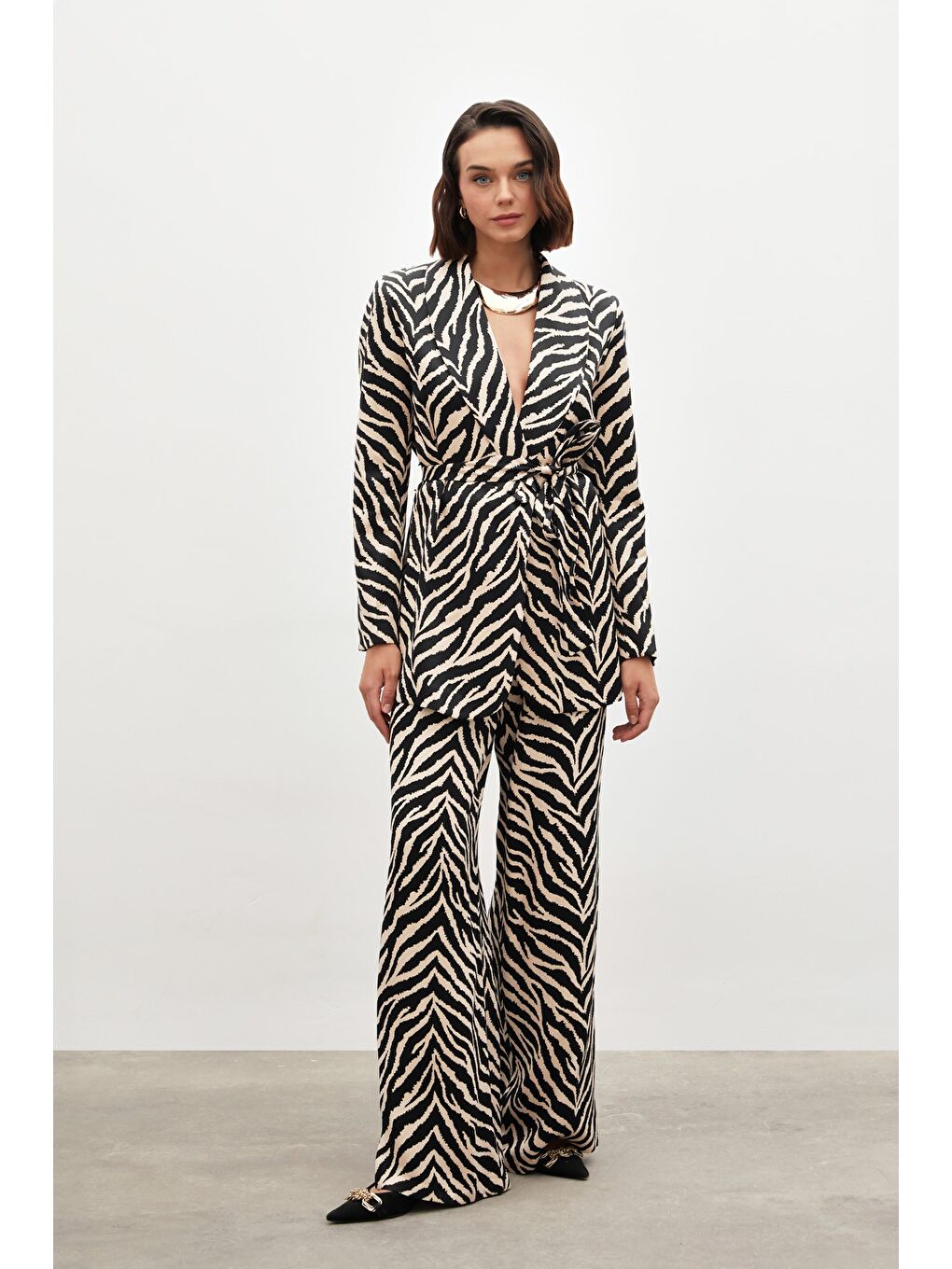 Zebra Desenli Saten Pantolon - Siyah-1
