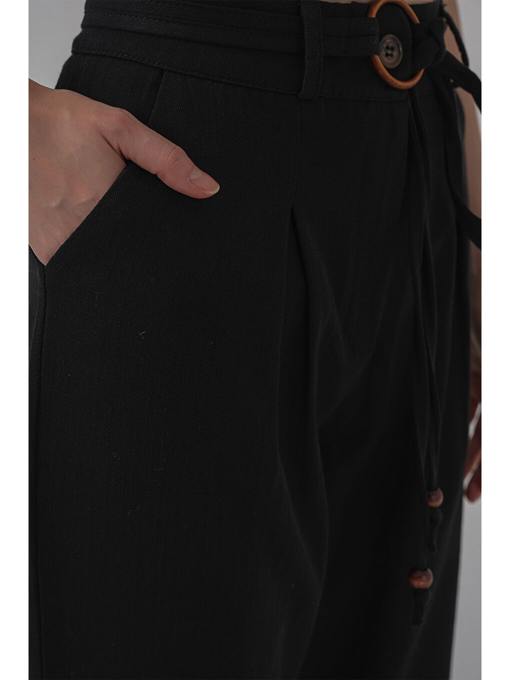 6660 Kemerli Keten Pantolon - Siyah-4
