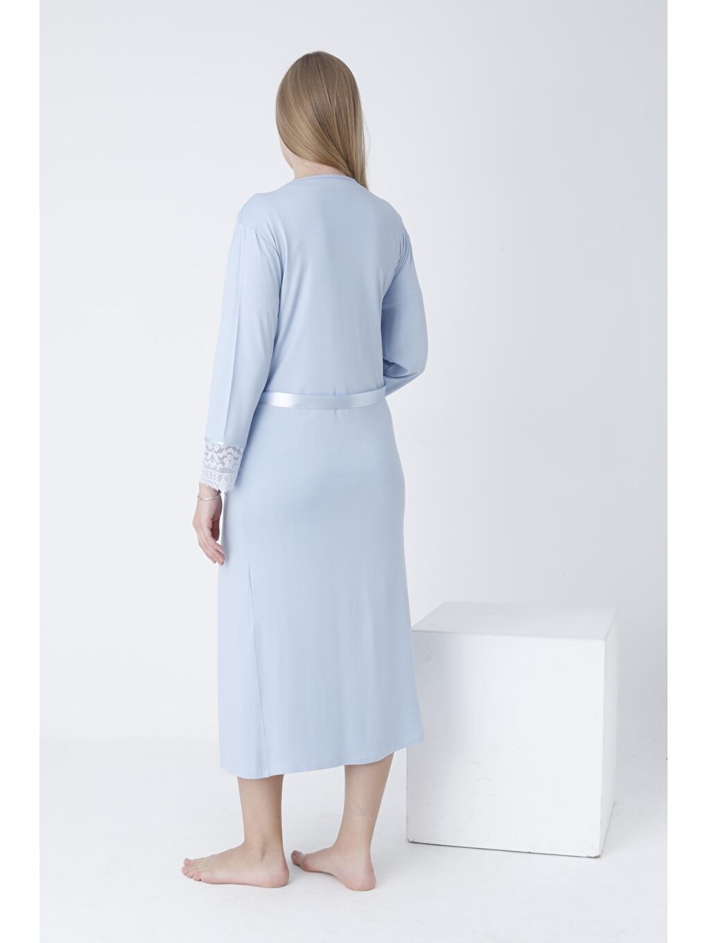 Bebek Mavisi Sabahlıklı Dantel Detaylı Önden Düğmeli Hamile ve Lohusa Gecelik Takımı-2