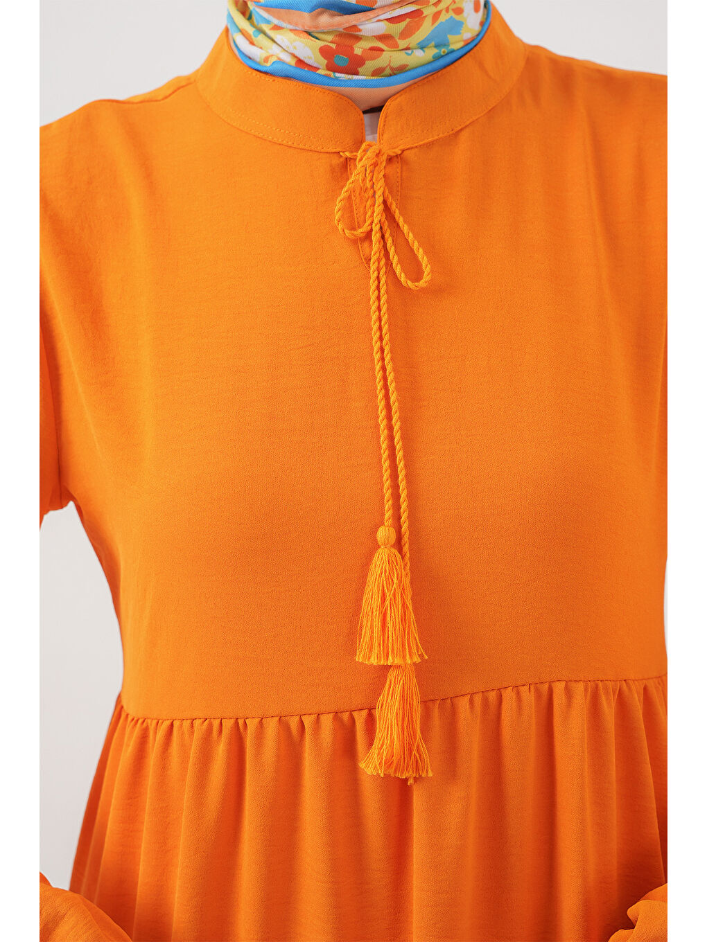 Turuncu 1627 Yaka Bağcıklı Tesettür Elbise - Oranje-2