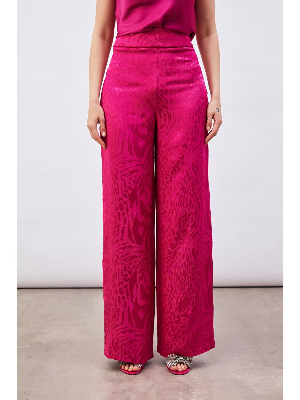 Desenli Saten Pantolon - Fuşya-5
