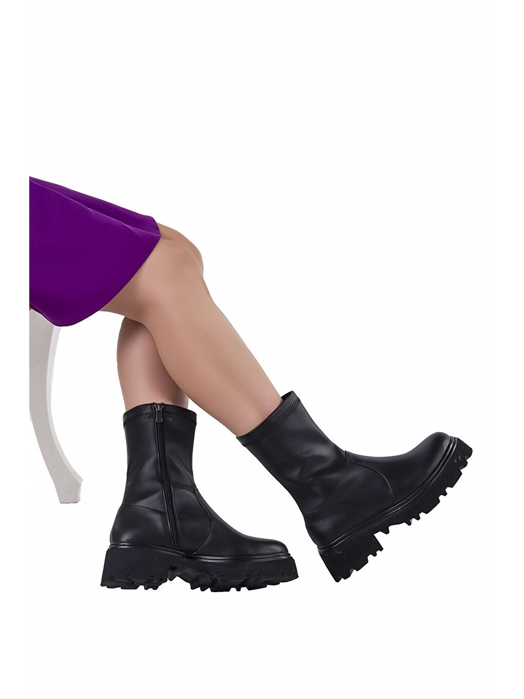 Siyah Cilt Fermuarlı Kadın Bot Ayakkabı Fls 52-810-2