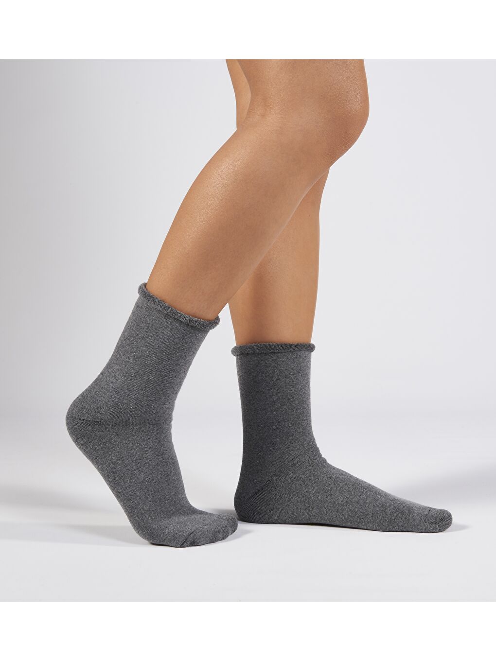 Gri Pamuklu Lastiksiz Dikişsiz Kadın Soket Havlu Çorap 39-42-1