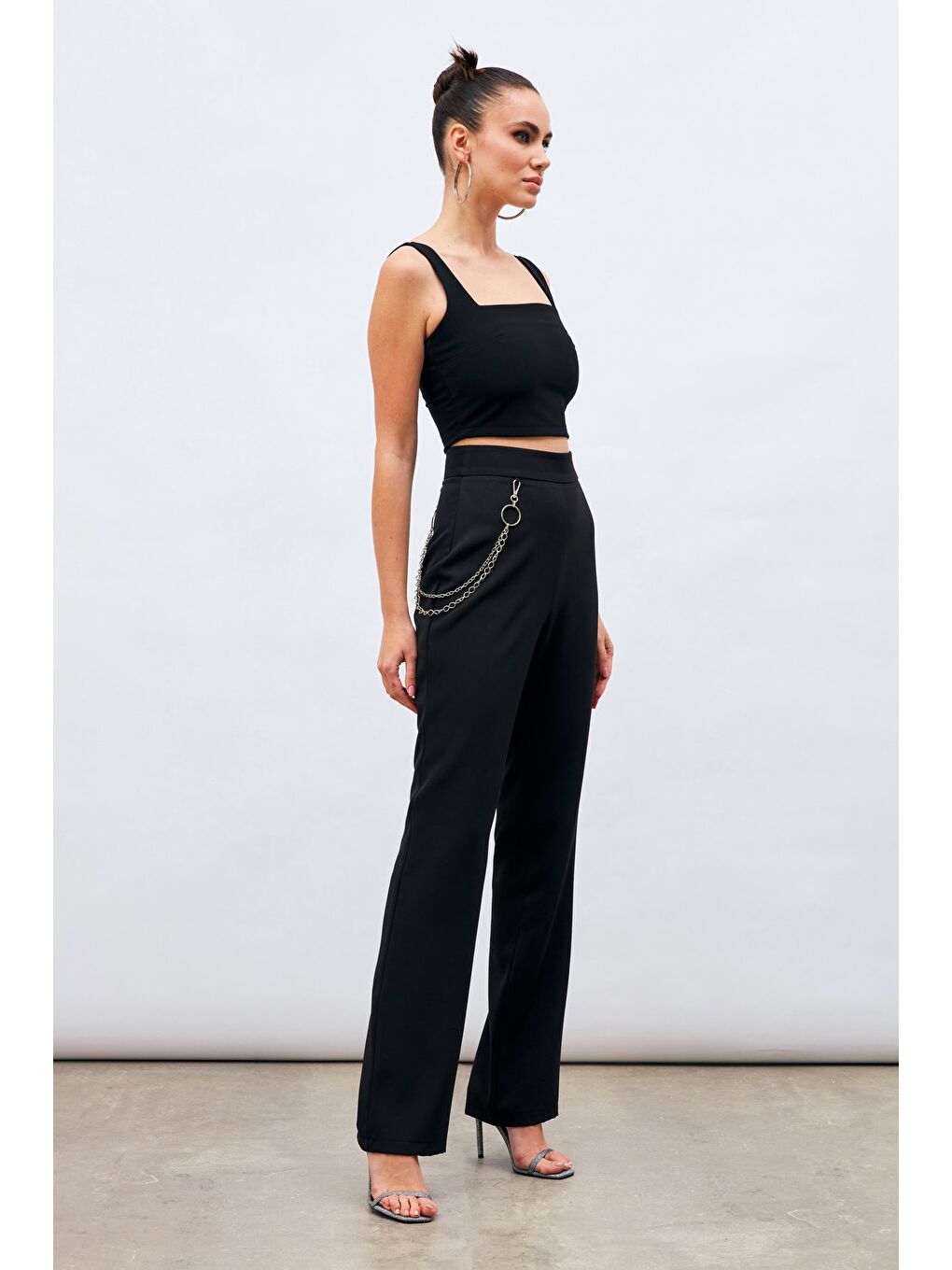Zincir Detaylı Pantolon - Siyah-2