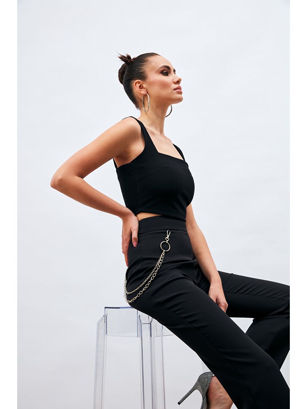 Zincir Detaylı Pantolon - Siyah-3