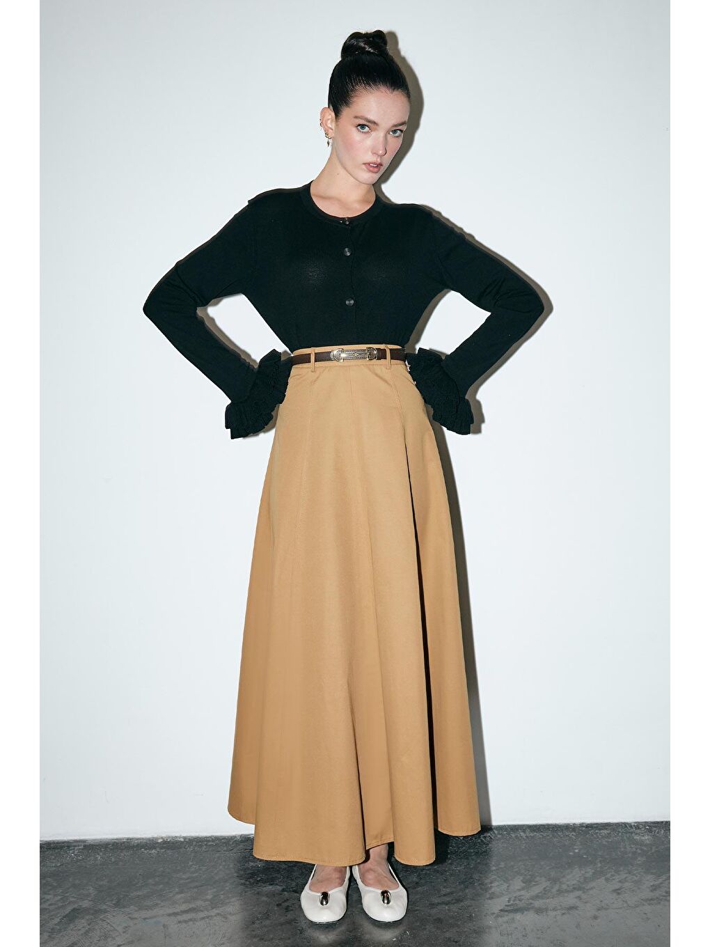 Kahverengi Dikiş Detaylı Camel Kloş Etek-2