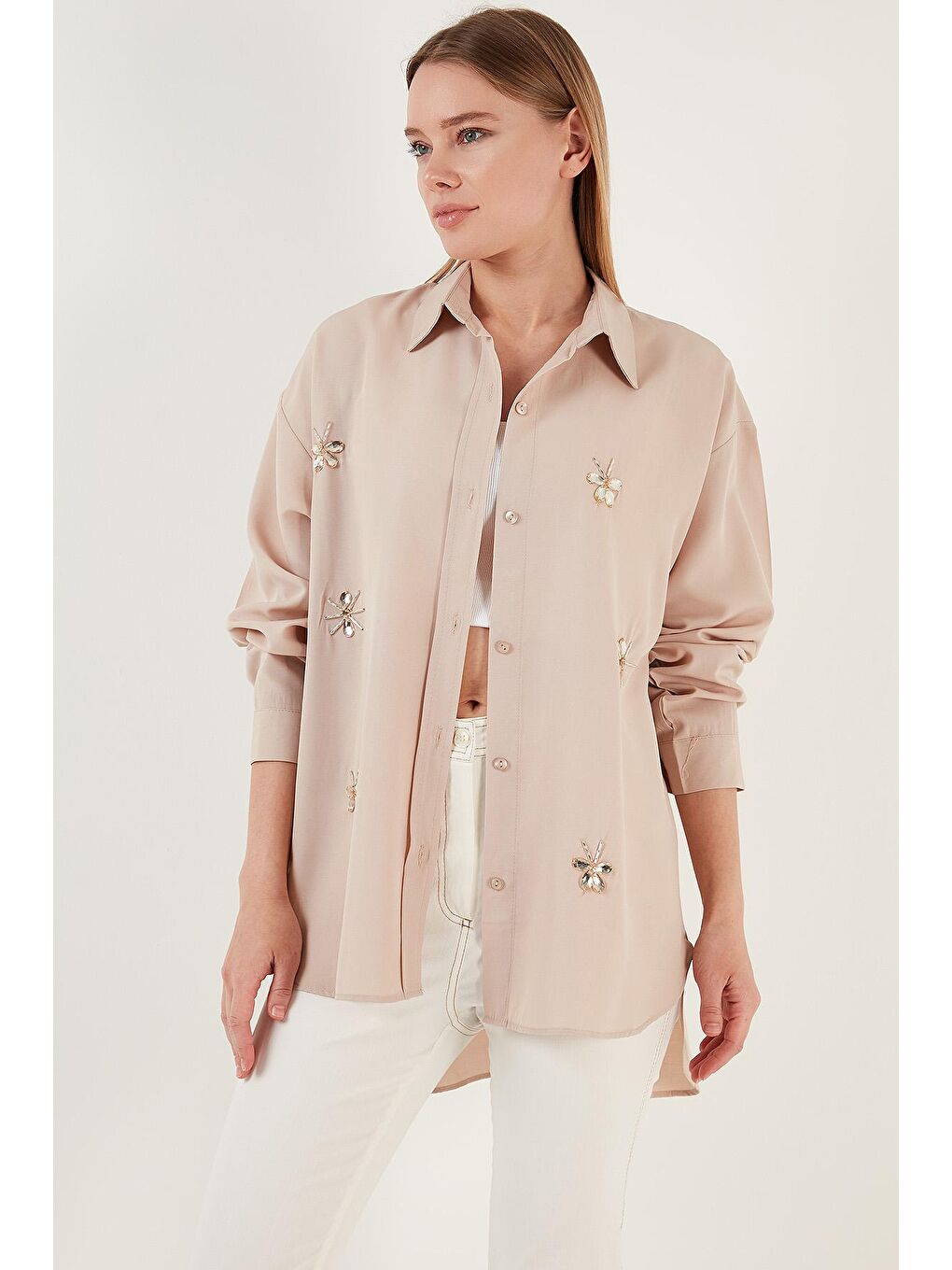 Gri Pamuklu Parlak Taş Detaylı Oversize Fit Gömlek 6234784-3