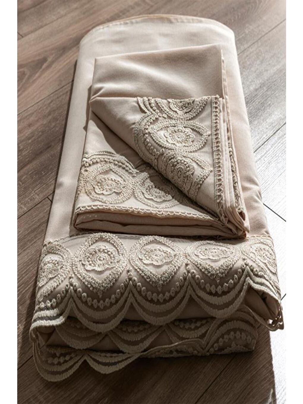 Karışık Fransız Dantelli Ceylin Çeyizlik Nevresim Takımı Cappucino-5