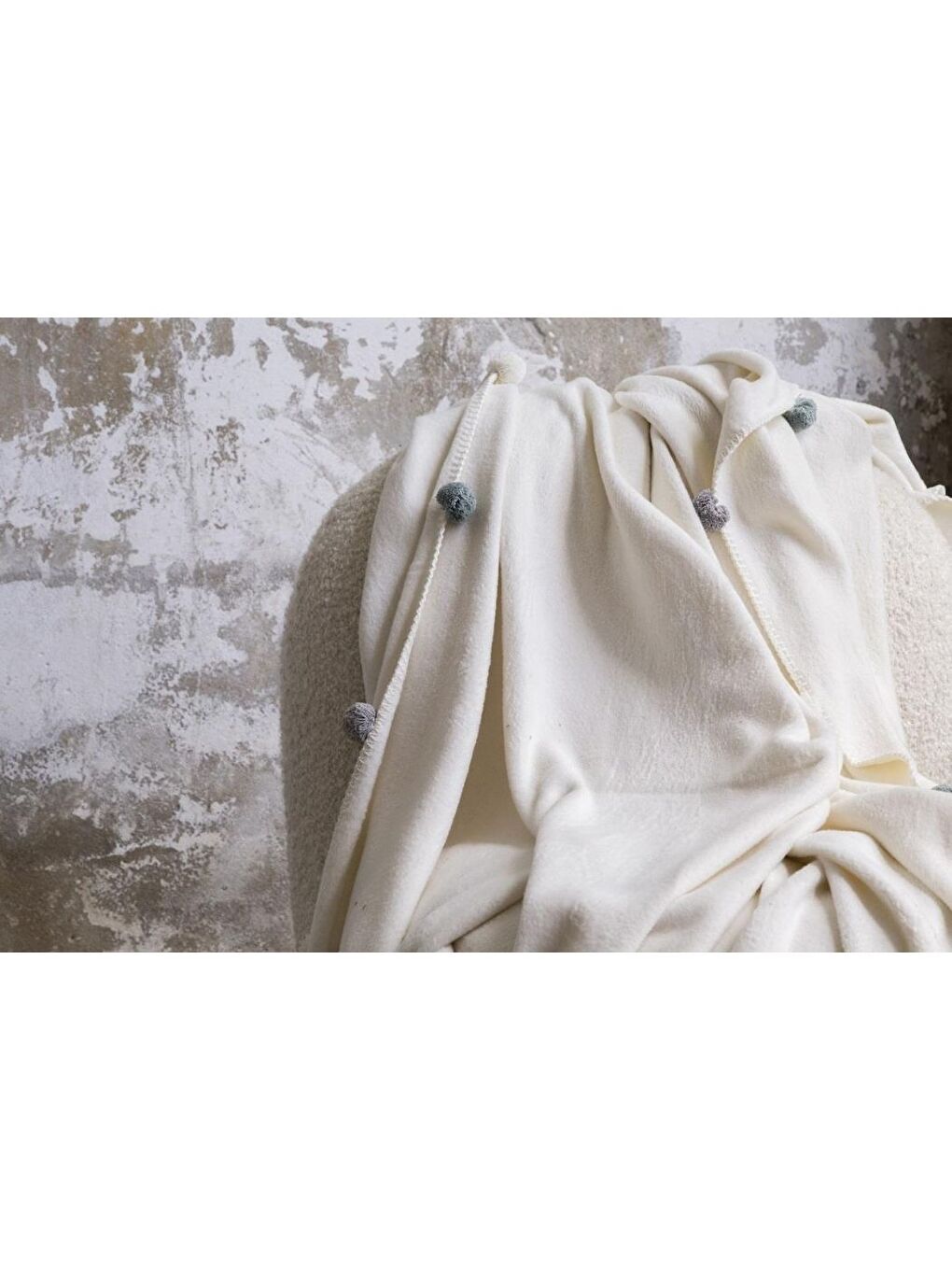 Ekru Tek Kişilik Ponponlu Pike Battaniye 150x200 Krem-2