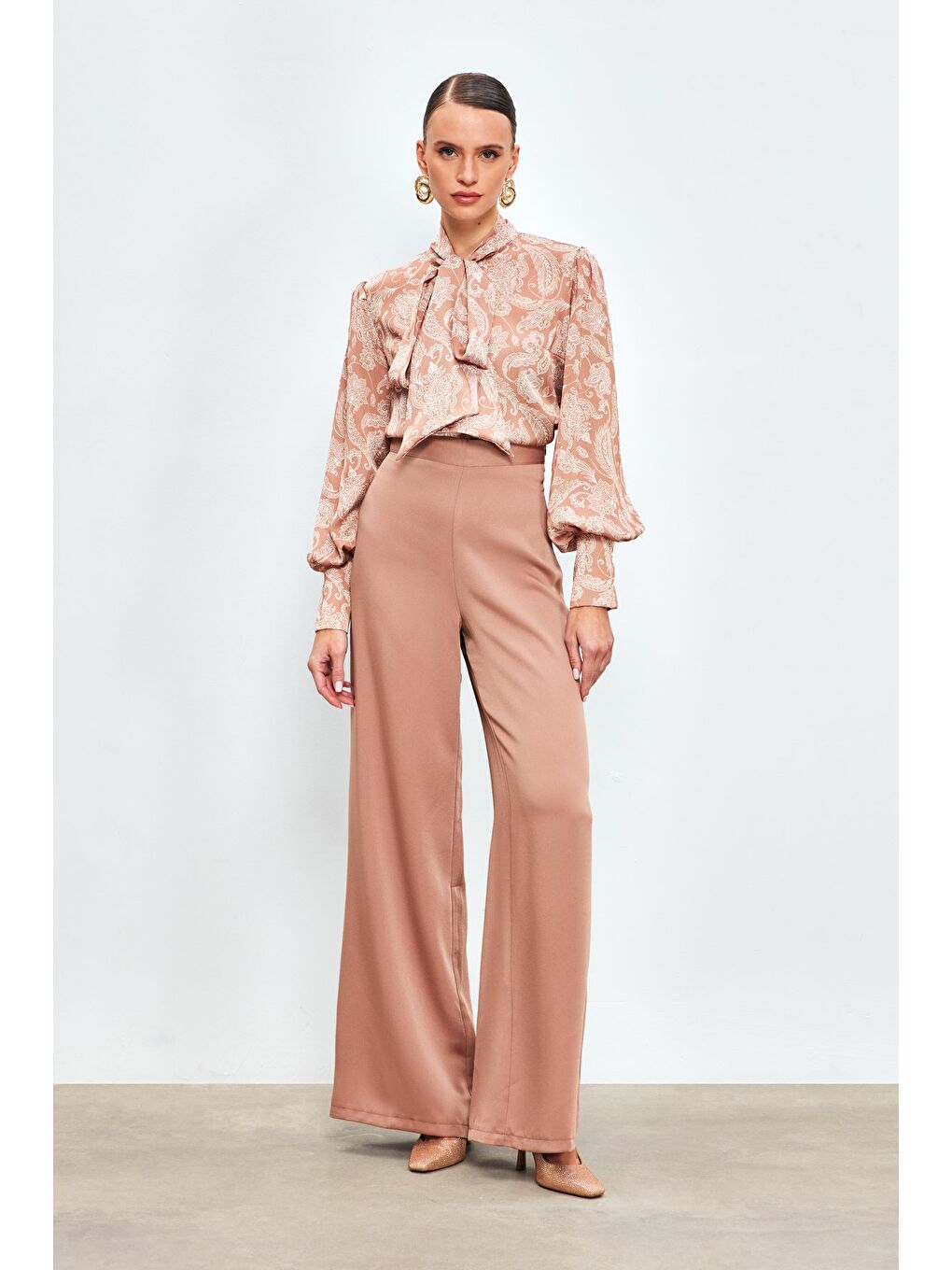 Bej Salaş Krep Pantolon - Vizon-1