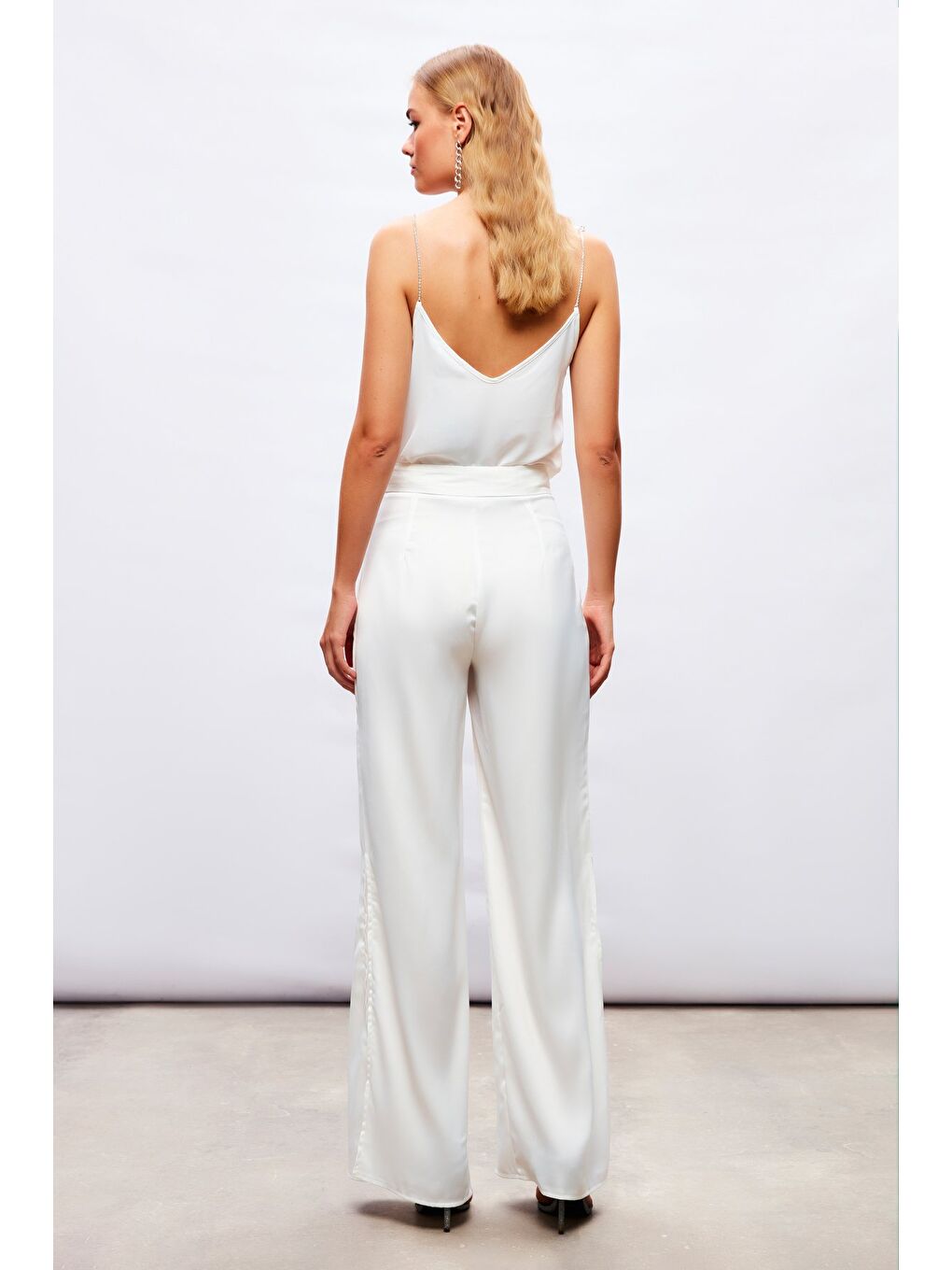 Yırtmaç Detaylı Saten Pantolon - Ekru-6