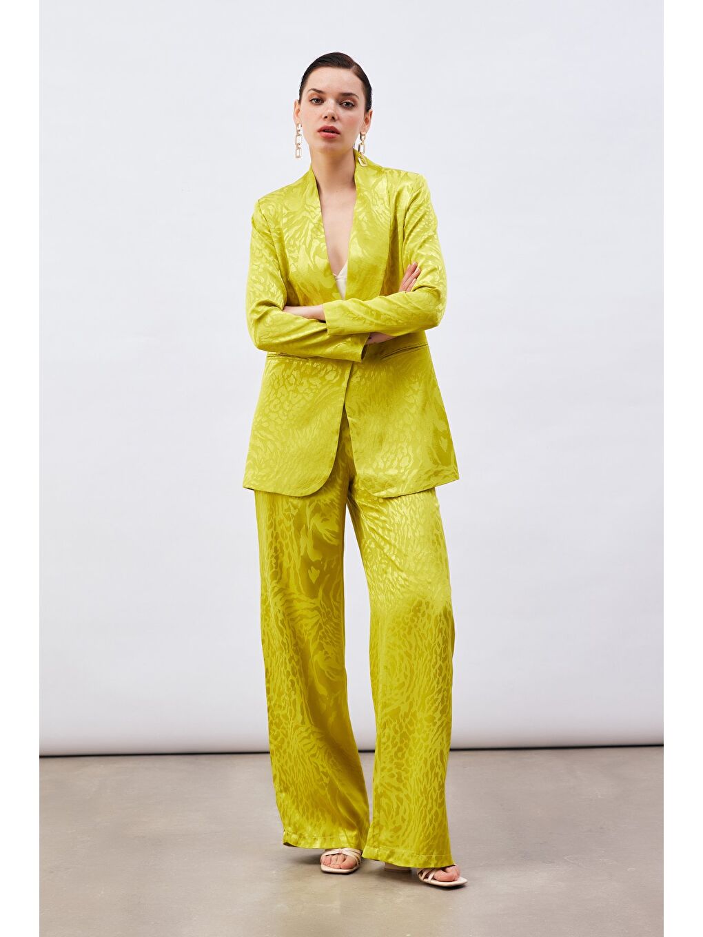 Desenli Saten Pantolon - Yağ Yeşili