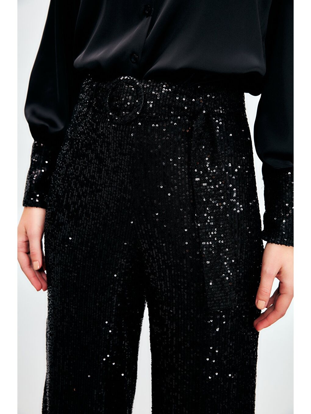 Kemerli Payet Pantolon - Siyah-3