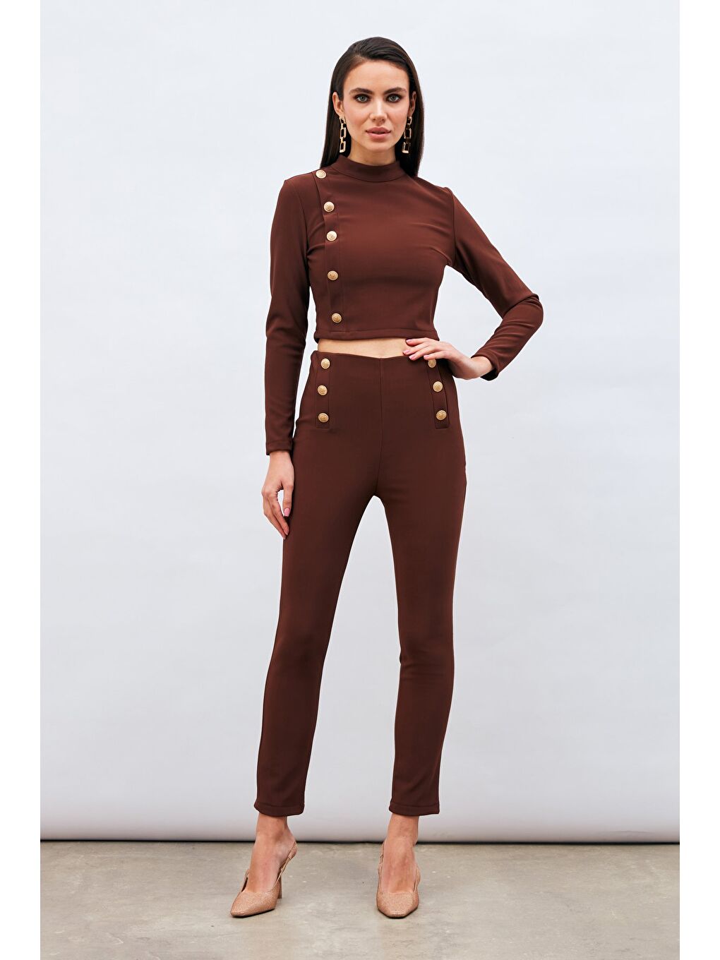 Kahverengi Düğme Detaylı Pantolon - Kahve-2